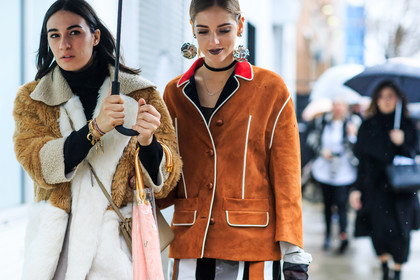 atmosphere details, AUTUMN WINTER 2016-2017, AW 16-17, beige bag, beige fur, black lips, black turtleneck, brown jacket, camel jacket, chiara ferragni, chocker, céline, detail, earrings, fashion week, frenchystyle, fur coat, FW, FW 16-17, graphic jacket, group of people, horizontal, jonathan paciullo, leather bag, NEW YORK, NYFW, prada, street style, striped dress, suede jacket, umbrella, white fur, woman