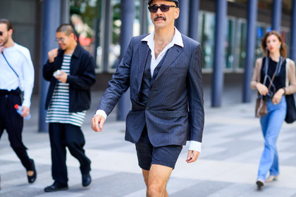 street style, jonathan paciullo, FW, frenchystyle, fashion week, PFW, PARIS, SPRING SUMMER 2019, SS 19, horizontal, atmosphere details, detail