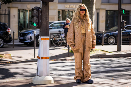 beige coat, beige jacket, beige pants, beige top, black sunglasses, coat, Emili Sindlev, jacket, large pants, leather coat, leather jacket, miu miu look, miu miu looks, pants, plateforme shoes, quilted coat, sunglasses, fashion week, frenchystyle, FW, jonathan paciullo, street style, PFW, PARIS, SPRING SUMMER 2022, SS 22, horizontal, atmosphere details, full length