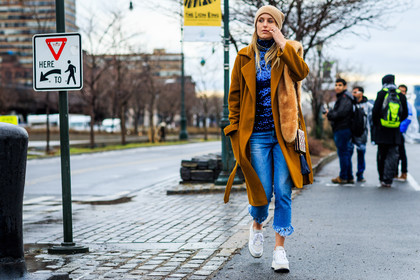 atmosphere details, AUTUMN WINTER 2016-2017, AW 16-17, beige, blue, blue denim, blue top, brown, brown beanie, brown coat, camel, camel coat, denim pants, fashion week, frenchystyle, full length, FW, FW 16-17, glitter, horizontal, jeans, jonathan paciullo, leather sneakers, NEW YORK, NYFW, overcoat, sequined, sequined top, shiny, street style, trousers, white, white sneakers, woman