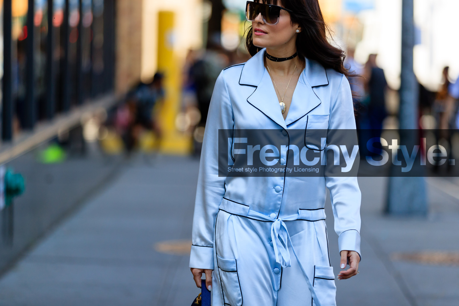 atmosphere details, blue jumpsuit, choker, detail, fashion week, frenchystyle, FW, horizontal, jonathan paciullo, maria j. bernardes maia, NEW YORK, NYFW, pajamas, satin, SPRING SUMMER 2017, SS 17, street style, sunglasses, woman