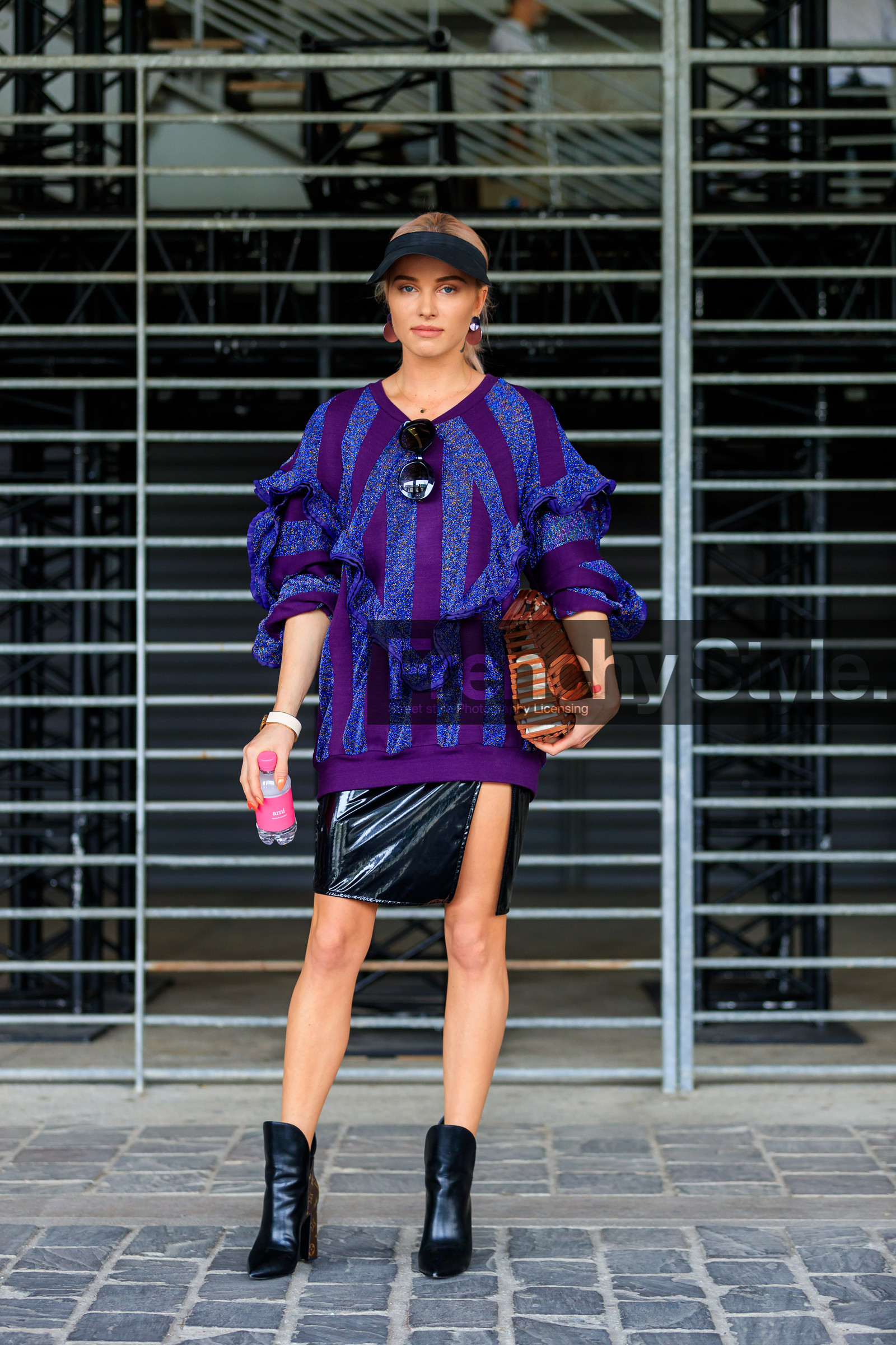 black boots, black cap, black skirt, brown bag, earrings, fashion week, frenchystyle, full length, FW, high heels, jonathan paciullo, julia k, leather bag, leather shoes, MENSWEAR, PARIS, PFW, purple sweater, shiny sweater, SPRING SUMMER 2018, SS 18, street style, vertical