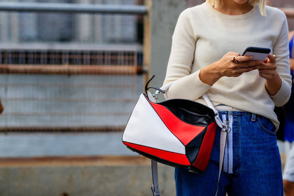 atmosphere details, beige sweater, black and white bag, blue denim, denim pants, detail, fashion week, frenchystyle, FW, geometric, graphic bag, horizontal, iphone, jeans, jonathan paciullo, leather bag, loewe, NEW YORK, NYFW, patchwork, rings, SPRING SUMMER 2017, SS 17, street style, trousers, woman