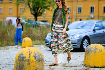 atmosphere details, brown bag, brown knit, detail, fashion week, frenchystyle, fur jacket, FW, green fur, green jacket, gucci, horizontal, jonathan paciullo, leather bag, long skirt, MFW, micol sabbadini, MILAN, mules, printed shoes, printed skirt, sleeveless, SPRING SUMMER 2017, SS 17, street style, sunglasses