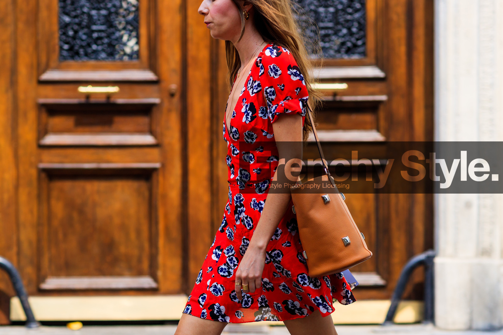 atmosphere details, brown bag, detail, fashion week, frenchystyle, FW, horizontal, jonathan paciullo, leather bag, MENSWEAR, PARIS, PFW, printed dress, red dress, SPRING SUMMER 2018, SS 18, street style