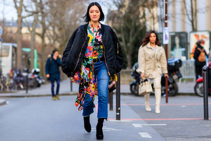 atmosphere details, AUTUMN WINTER 2017-2018, AW 17-18, black boots, black jacket, black shoes, blue denim, bomber jacket, denim pants, FALL WINTER 2017-2018, fashion week, floral, flowers, frenchystyle, full length, FW, FW 17-18, high heels, horizontal, jeans, jonathan paciullo, leather shoes, multicolor shirt, PARIS, PFW, printed shirt, street style, Tiffany Hsu, trousers