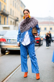 AUTUMN WINTER 2017-2018, AW 17-18, beige bag, blue denim, denim pants, earrings, FALL WINTER 2017-2018, fashion week, frenchystyle, full length, fur scarf, FW, FW 17-18, geometric, graphic jacket, graphic pants, grey fur, grey scarf, gucci, high heels, jeans, jonathan paciullo, leather bag, leather shoes, MFW, MILAN, monogram, orange shoes, printed bag, printed jacket, printed pants, street style, striped jacket, striped pants, stripes, sunglasses, trousers, vertical, white shirt, zina charkoplia