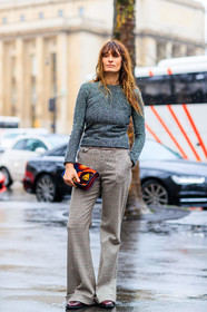 AUTUMN WINTER 2017-2018, AW 17-18, beige pants, caroline de maigret, checked pants, FALL WINTER 2017-2018, fashion week, frenchystyle, full length, FW, FW 17-18, graphic bag, graphic pants, grey sweater, jonathan paciullo, leather bag, orange bag, PARIS, PFW, plaid, printed bag, printed pants, red bag, street style, suede bag, trousers, vertical