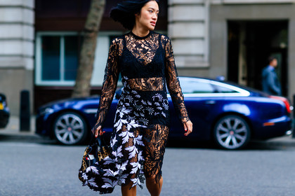 animal print, atmosphere details, black and white, black bra, black dress, brown bag, detail, embroidered dress, fashion week, fishnet dress, frenchystyle, FW, graphic dress, horizontal, jonathan paciullo, lace, leopard print, LFW, LONDON, printed bag, see through, SPRING SUMMER 2017, SS 17, street style, Tiffany Hsu, transparent, woman
