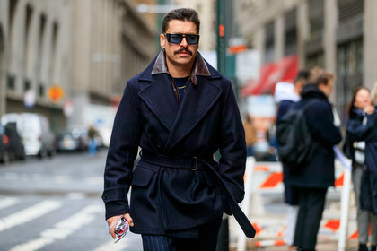 alex badia, navy blue coat, belted coat, brown leather shirt, square shape glasses, metalic frame sunglasses, fashion week, frenchystyle, FW, jonathan paciullo, street style, AUTUMN WINTER 2020-2021, FALL WINTER 2020-2021, FW 20-21, horizontal, atmosphere details, detail, NYFW, NEW YORK