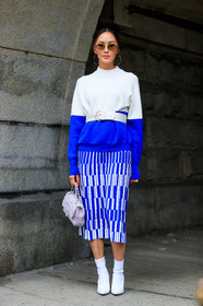 blue skirt, blue sweater, chanel handbag, graphic skirt, high heels, leather bag, leather belt, leather shoes, printed skirt, printed sweater, sunglasses, tweed bag, white bag, white belt, white boots, white sweater, street style, jonathan paciullo, FW, frenchystyle, fashion week, NYFW, NEW YORK, AUTUMN WINTER 2018-2019, AW 18-19, FALL WINTER 2018-2019, FW 18-19, vertical, full length, Chriselle Lim