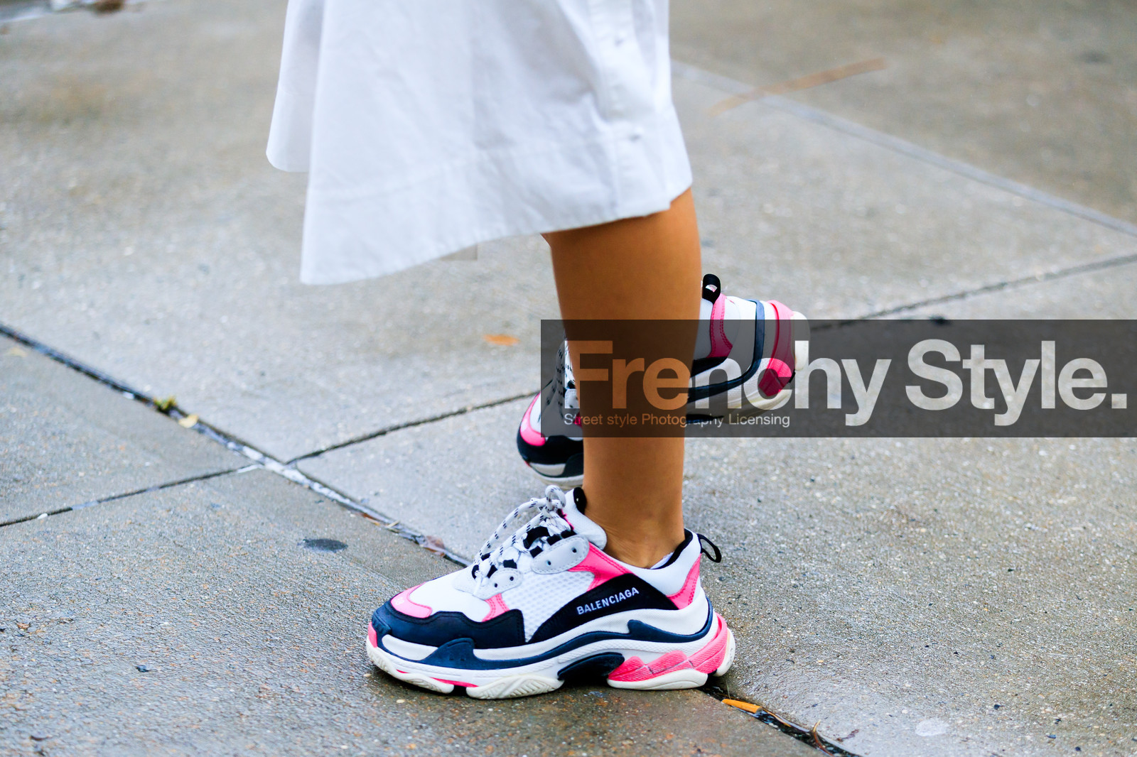 balenciaga, fuschia, leather shoes, white sneakers, street style, jonathan paciullo, FW, frenchystyle, fashion week, NYFW, NEW YORK, SPRING SUMMER 2019, SS 19, atmosphere details, horizontal, detail