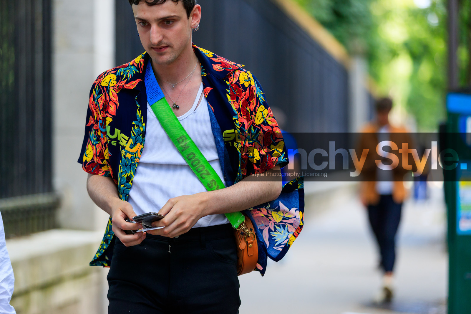 street style, jonathan paciullo, FW, frenchystyle, fashion week, PFW, PARIS, SPRING SUMMER 2019, SS 19, horizontal, atmosphere details, detail