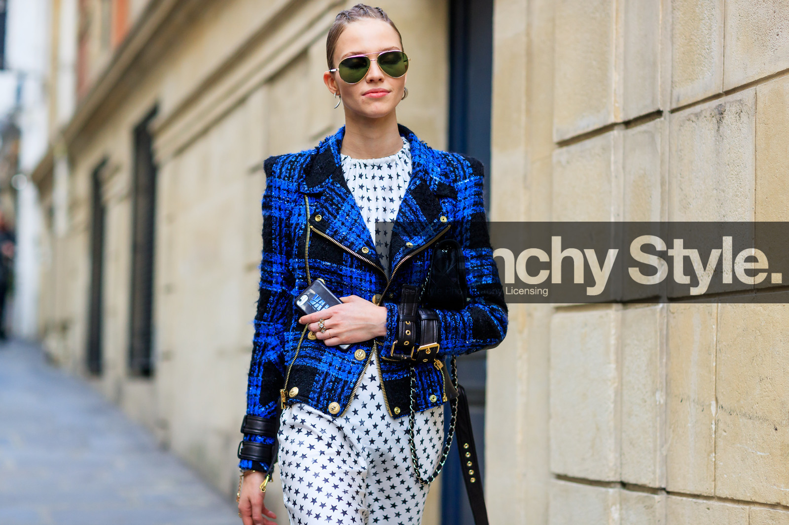 atmosphere details, AUTUMN WINTER 2017-2018, AW 17-18, blue jacket, checked jacket, detail, FALL WINTER 2017-2018, fashion week, frenchystyle, FW, FW 17-18, graphic jacket, horizontal, jonathan paciullo, model, PARIS, PFW, plaid, printed dress, printed jacket, sasha luss, stars, street style, sunglasses, tartan, white dress