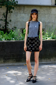 backpack, black cap, black shoes, black skirt, fashion week, frenchystyle, full length, FW, graphic skirt, grey top, jonathan paciullo, leather bag, leather shoes, leather skirt, MENSWEAR, model, PARIS, PFW, SPRING SUMMER 2018, SS 18, street style, studs, vertical