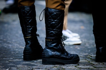 menswear, fashion week, frenchystyle, FW, jonathan paciullo, street style, PFW, PARIS, FALL WINTER 2022-2023, AUTUMN WINTER 2022-2023, FW 22-23, atmosphere details, detail, horizontal