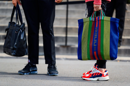 street style, jonathan paciullo, FW, frenchystyle, fashion week, PFW, PARIS, SPRING SUMMER 2019, SS 19, horizontal, atmosphere details, detail