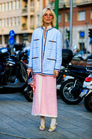 blazer, blue bag, blue jacket, checked, graphic bag, graphic dress, graphic jacket, high heels, leather bag, leather shoes, pink dress, pink scarf, plaid, printed bag, printed dress, printed jacket, shiny shoes, silver shoes, sunglasses, tweed jacket, viktoria rader, fashion week, frenchystyle, FW, jonathan paciullo, street style, MFW, MILAN, AUTUMN WINTER 2019-2020, AW 19-20, FALL WINTER 2019-2020, FW 19-20, vertical, full length