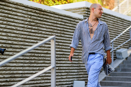 atmosphere details, detail, fashion week, frenchystyle, FW, geometric, graphic pants, graphic shirt, horizontal, jonathan paciullo, marc goehring, MENSWEAR, necklace, PARIS, PFW, printed pants, printed shirt, SPRING SUMMER 2018, SS 18, street style, striped pants, striped shirt, stripes, tattoos, trousers