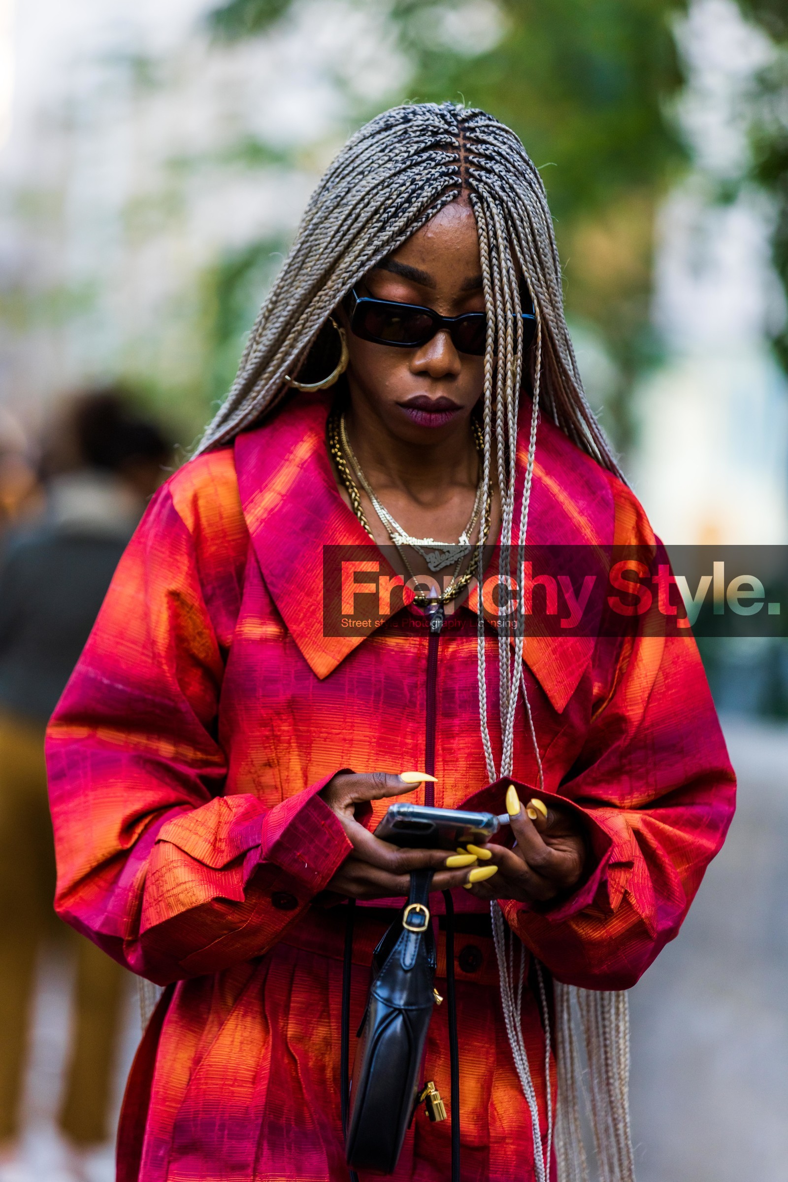 bag, black bag, black sunglasses, color, earrings, gold earrings, gold necklace, hoops, jacket, leather bag, necklace, orange jacket, orange pants, pants, pleated pants, print, printed jacket, printed pants, rectangle sunglasses, red jacket, red pants, smartphone, sunglasses, yellow nails, fashion week, frenchystyle, FW, jonathan paciullo, street style, PFW, PARIS, SPRING SUMMER 2022, SS 22, vertical, atmosphere details