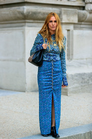 animal print, black bag, black shoes, blanca miro scrimieri, blue shirt, blue skirt, floral, flowers, graphic bag, graphic skirt, leather bag, leather shoes, leopard, necklace, printed bag, printed shirt, printed skirt, ruffled skirt, PARIS, PFW, street style, jonathan paciullo, FW, frenchystyle, fashion week, AUTUMN WINTER 2019-2020, AW 19-20, FALL WINTER 2019-2020, FW 19-20, vertical, full length