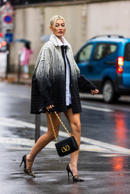 Amalie Gassmann, bag, black bag, black heels, black jacket, embroidery, heels, jacket, leather bag, statement jacket, statements heels, studs, valentino bag, white shirt, street style, jonathan paciullo, FW, frenchystyle, fashion week, PFW, PARIS, SPRING SUMMER 2022, SS 22, vertical, full length
