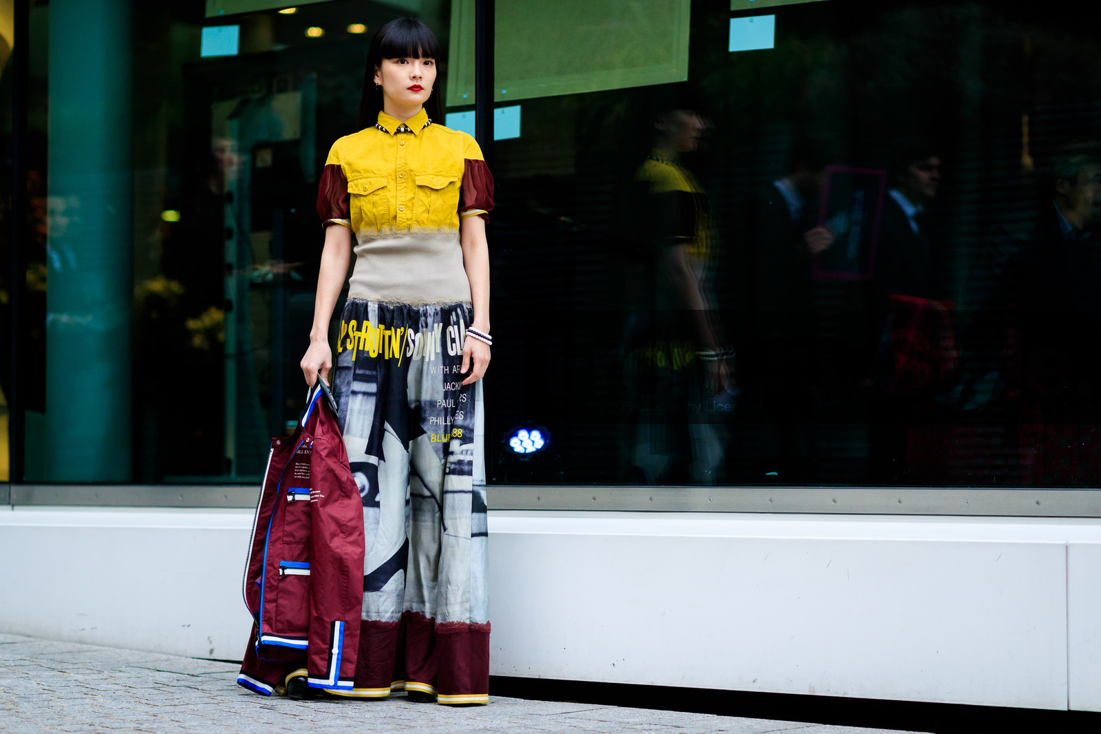 atmosphere details, AUTUMN WINTER 2017-2018, AW 17-18, bordeaux, brown, burgundy, FALL WINTER 2017-2018, fashion week, frenchystyle, full length, FW, FW 17-18, horizontal, jonathan paciullo, kozue akimoto, PARIS, patchwork, PFW, printed dress, red jacket, street style, white, yellow