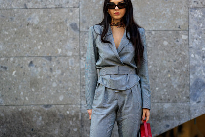 blazer, doina ciobanu, grey jacket, grey pants, grey suit, leather bag, red bag, sunglasses, tattoos, trousers, MILAN, MFW, fashion week, frenchystyle, FW, jonathan paciullo, street style, AUTUMN WINTER 2019-2020, AW 19-20, FALL WINTER 2019-2020, FW 19-20, atmosphere details, detail, horizontal