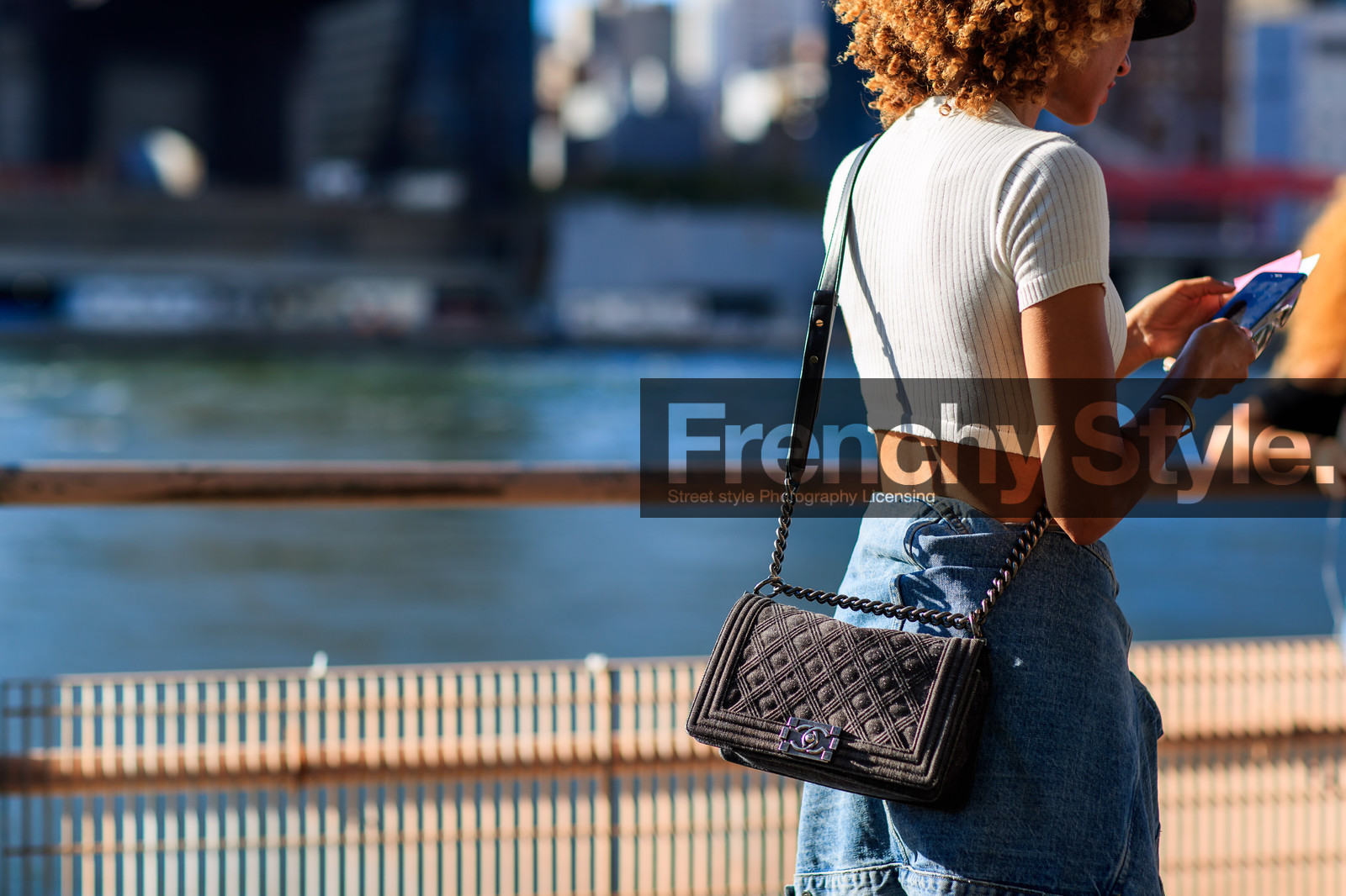 atmosphere details, beige top, black bag, blue denim, boy bag, chanel, crop top, denim bag, denim jacket, detail, elaine welteroth, fashion week, frenchystyle, FW, horizontal, jonathan paciullo, NEW YORK, NYFW, SPRING SUMMER 2017, SS 17, street style, white t shirt, white top, woman