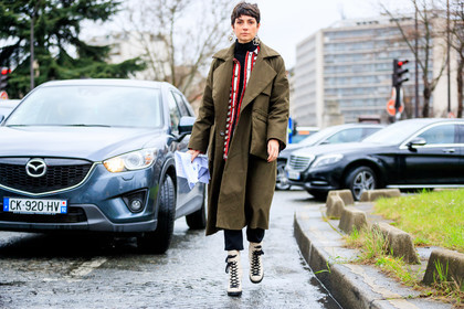 atmosphere details, AUTUMN WINTER 2017-2018, AW 17-18, earrings, FALL WINTER 2017-2018, fashion week, frenchystyle, full length, FW, FW 17-18, green coat, high heels, horizontal, jonathan paciullo, leather shoes, PARIS, PFW, street style, striped jacket, trousers, white boots
