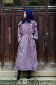 vika gazinskaya, navy blue scarf, hair scarf, quilted scarf, purple trenchcoat, belted trench coat, checked trench coat, black leather boots, fashion week, frenchystyle, FW, jonathan paciullo, street style, PFW, PARIS, vertical, full length