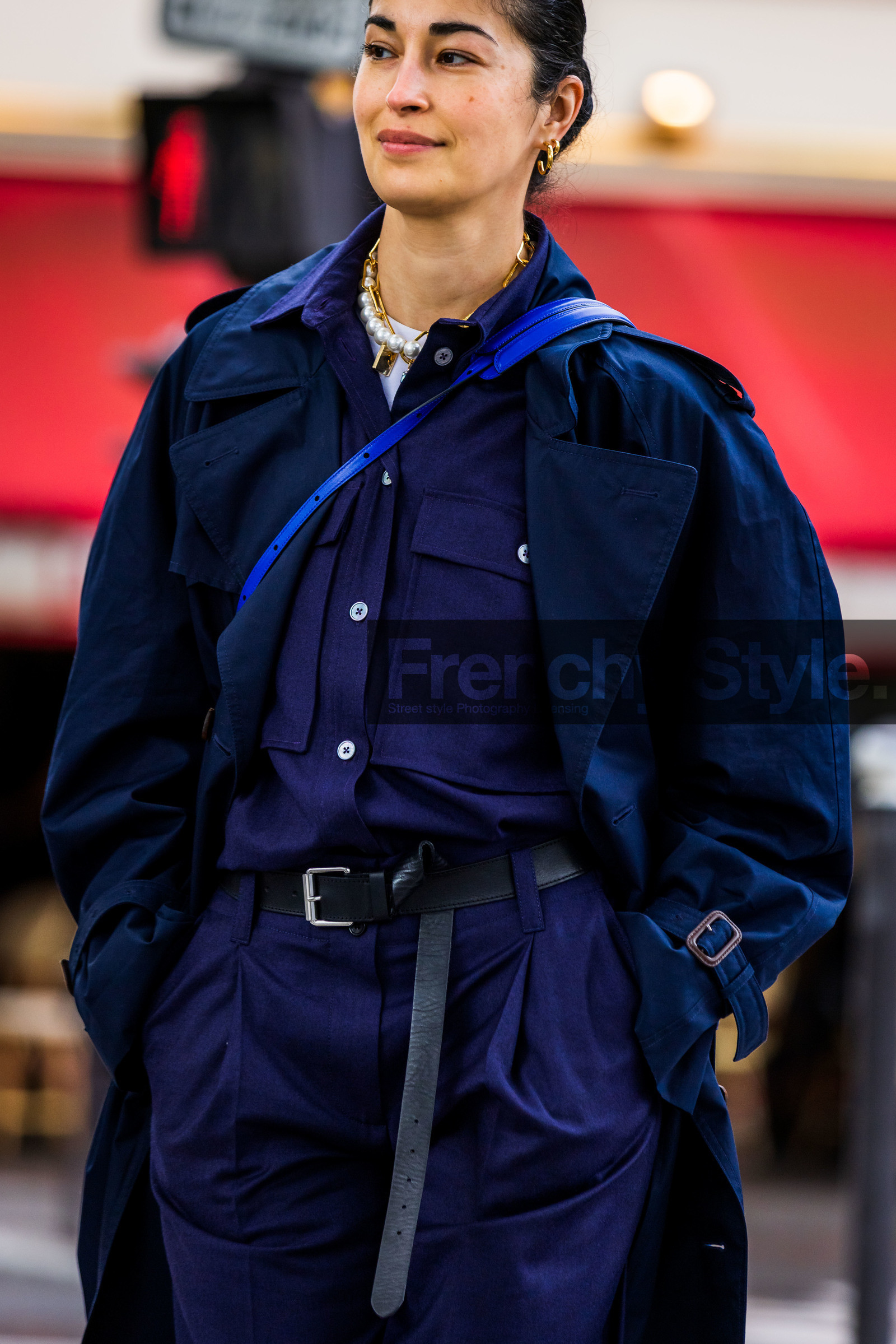 belt, black belt, blue jumpsuit, Caroline issa, jumpsuit, leather belt, navy jumpsuit, navy trenchcoat, necklace, trenchcoat, fashion week, frenchystyle, FW, jonathan paciullo, street style, PFW, PARIS, SPRING SUMMER 2022, SS 22, vertical, atmosphere details