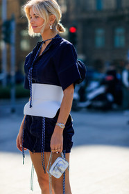 blue dress, leather bag, leather belt, loewe, mini bag, white bag, white belt, xenia adonts, MILAN, MFW, fashion week, frenchystyle, FW, jonathan paciullo, street style, AUTUMN WINTER 2019-2020, AW 19-20, FALL WINTER 2019-2020, FW 19-20, vertical, atmosphere details, detail