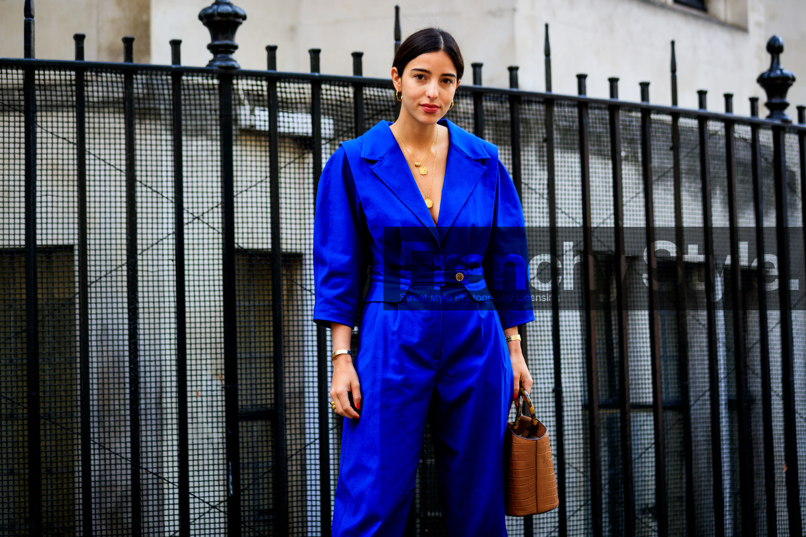 bettina looney, blue jumpsuit, brown bag, leather bag, necklace, trousers, fashion week, frenchystyle, FW, jonathan paciullo, street style, LFW, LONDON, SPRING SUMMER 2019, SS 19, atmosphere details, horizontal, detail