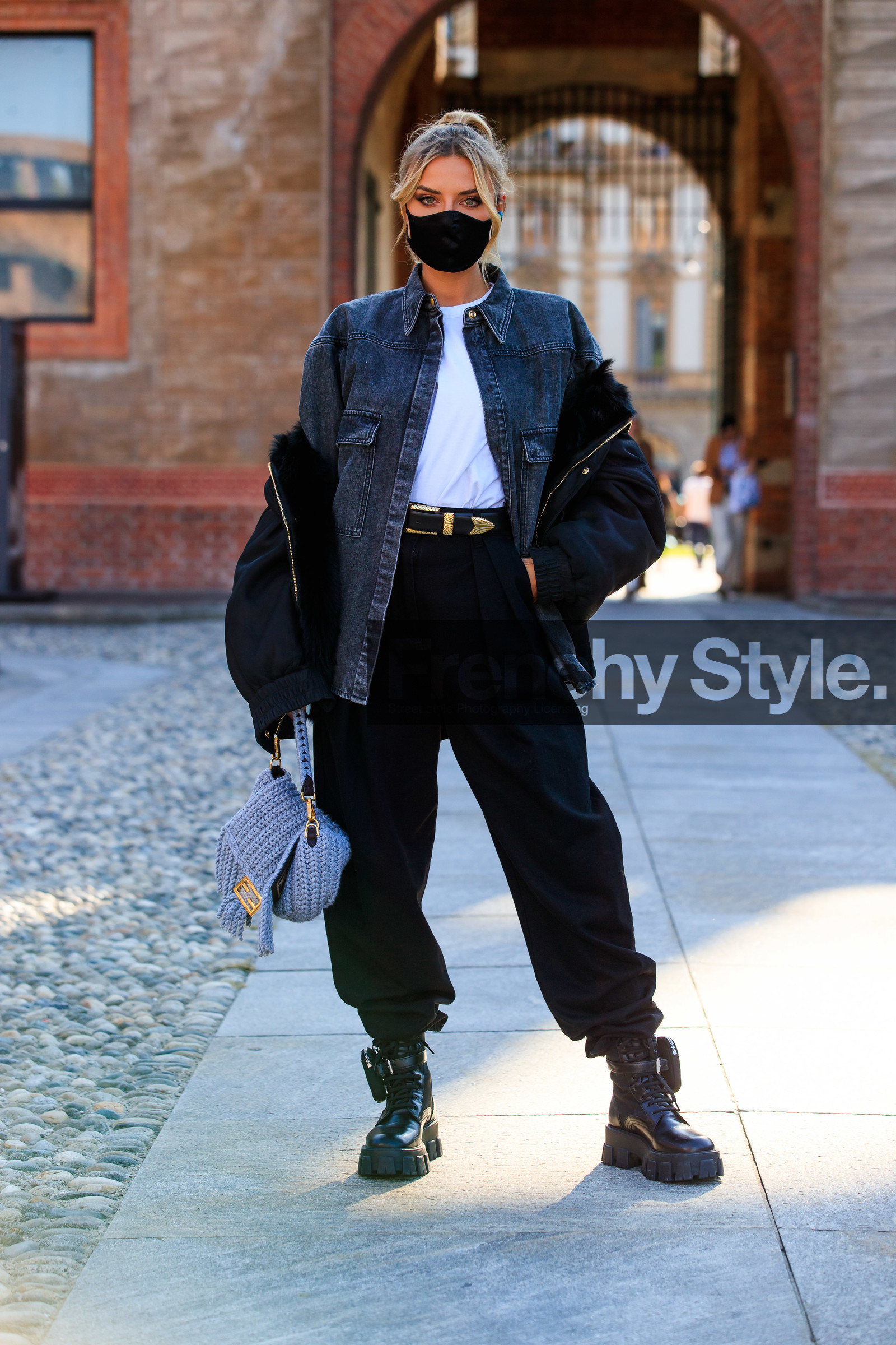 denim, denim shirt, black shirt, black coat, black pants, black leather boots, flat boots, big sole boots, lace boots, prada boots, black leather belt, belted pants, white t-shirt, fur coat, fendi bag, knitwear, knit bag, light blue bag, fashion week, frenchystyle, FW, jonathan paciullo, street style, MFW, MILAN, SPRING SUMMER 2021, SS 21, vertical, full length