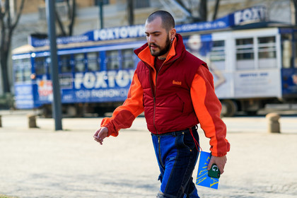 gmbh, orange sweater, red jacket, sleeveless, trousers, MILAN, MFW, fashion week, frenchystyle, FW, jonathan paciullo, street style, AUTUMN WINTER 2019-2020, AW 19-20, FALL WINTER 2019-2020, FW 19-20, atmosphere details, detail, horizontal