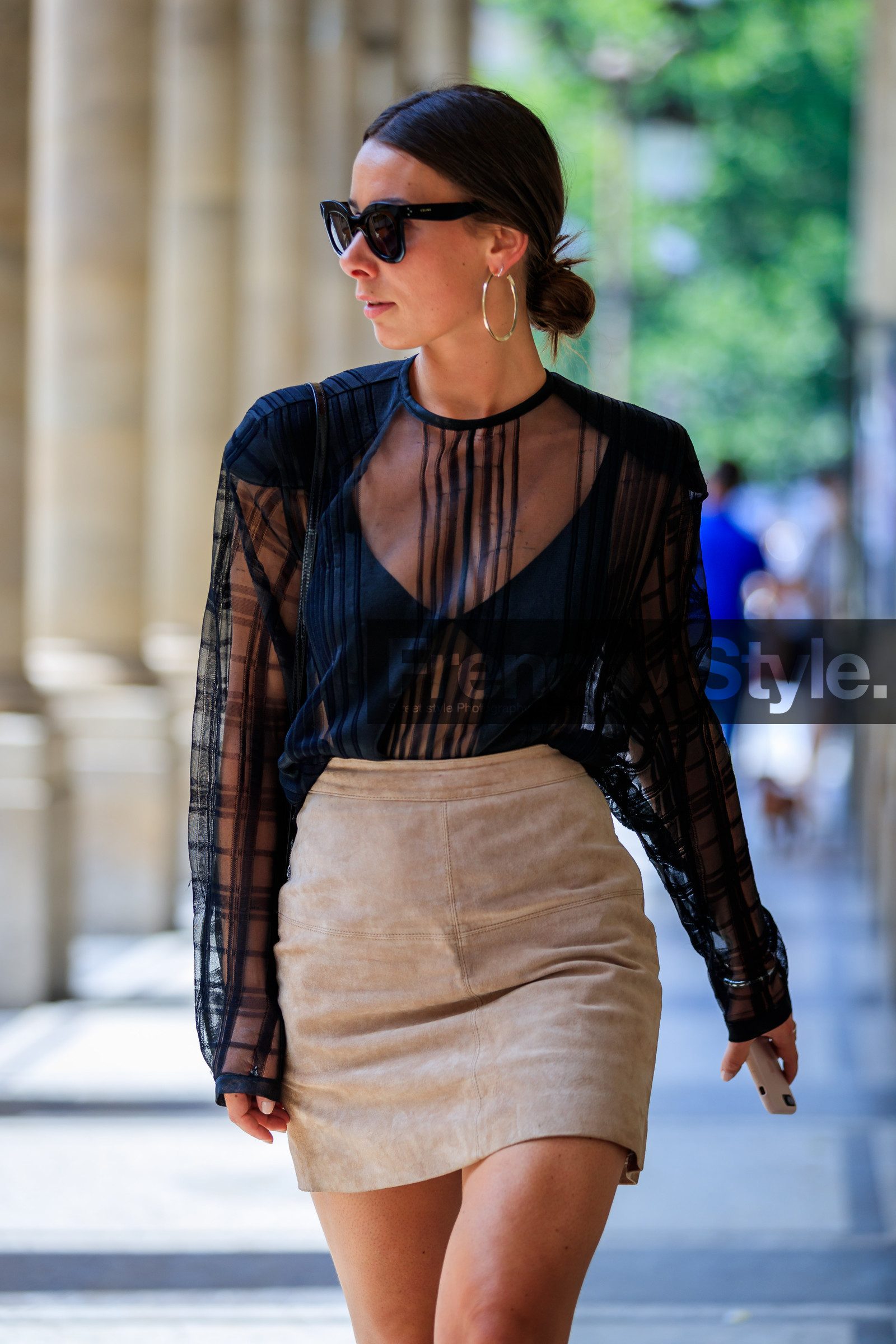 alice & j.s, atmosphere details, beige skirt, black bra, black top, detail, earrings, fashion week, frenchystyle, FW, jonathan paciullo, lace, louis vuitton, MENSWEAR, PARIS, PFW, see through, silk top, SPRING SUMMER 2018, SS 18, street style, sunglasses, vertical