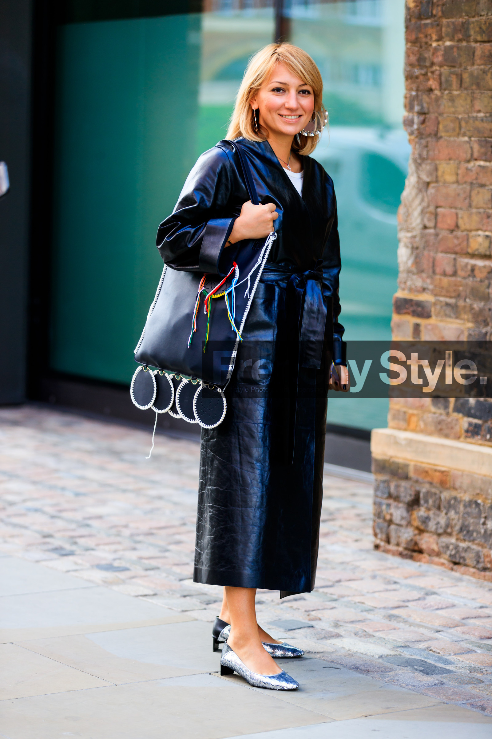 ballerinas, black bag, black coat, earrings, graphic bag, leather bag, leather coat, leather shoes, loewe, printed bag, shiny shoes, silver shoes, trench coat, fashion week, frenchystyle, FW, jonathan paciullo, street style, LFW, LONDON, SPRING SUMMER 2019, SS 19, vertical, full length