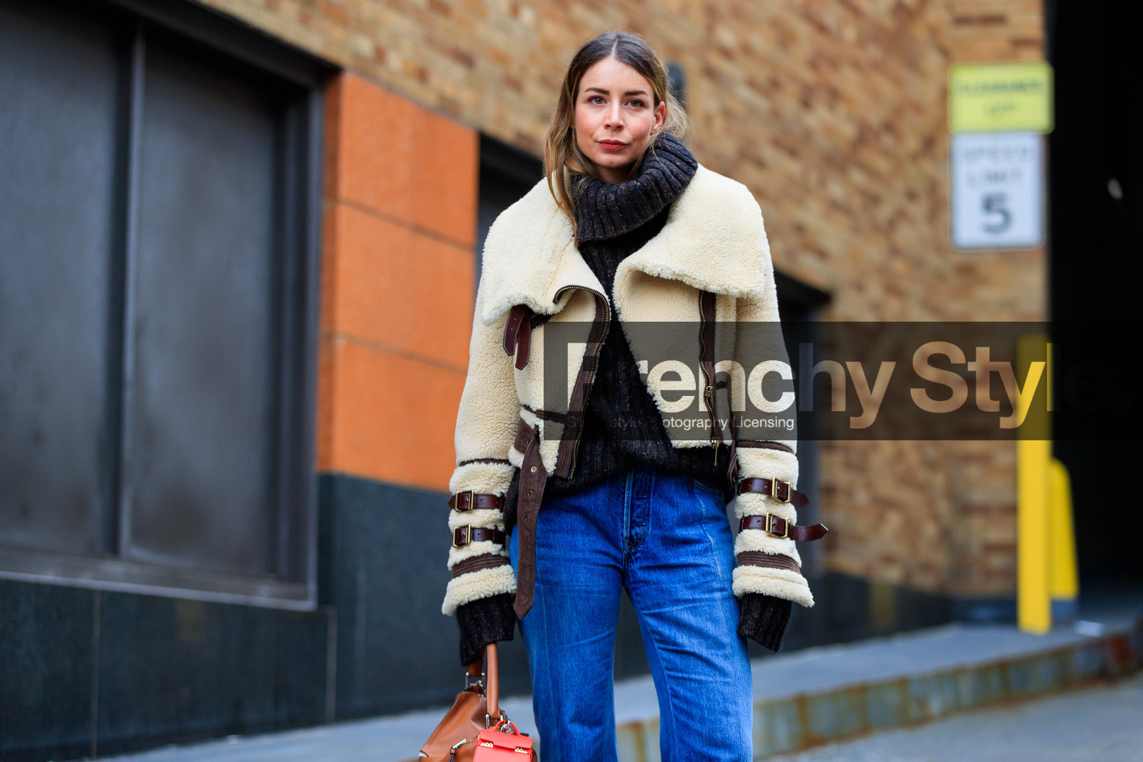 atmosphere details, AUTUMN WINTER 2017-2018, AW 17-18, blue denim, brown bag, brown sweater, denim pants, detail, FALL WINTER 2017-2018, fashion week, frenchystyle, FW, FW 17-18, horizontal, irina lakicevic, jeans, jonathan paciullo, leather bag, loewe, NEW YORK, NYFW, shearling, sheep fur, street style, trousers, turtleneck sweater, vêtements, white fur